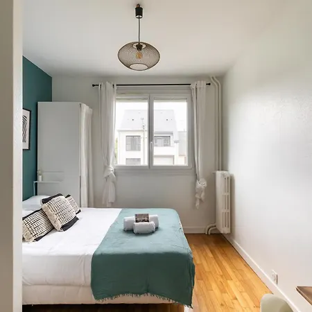 Le Montaigne - Appt Proche De La Gare Apartamento